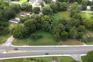 402 Martin Luther King Jr Blvd, Lexington, NC 27292 - Photo 31