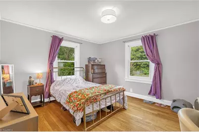 209 E Avondale Drive, Greensboro, NC 27403 - Photo 25