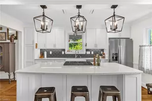 209 E Avondale Dr, Greensboro, NC 27403 - Photo 9