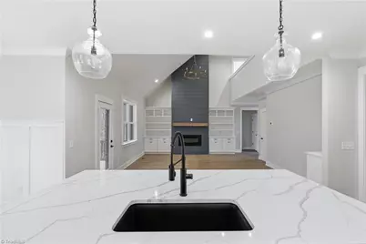 429 Wentworth Drive, Winston-Salem, NC 27107 - Photo 11