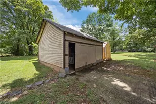 2873 Hope Church Rd, Winston-Salem, NC 27127 - Photo 13