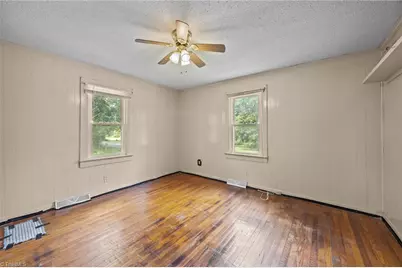 2873 Hope Church Road, Winston-Salem, NC 27127 - Photo 11