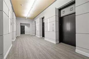 201 Elm St, Greensboro, NC 27401 - Photo 9