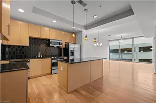 201 Elm St, Greensboro, NC 27401 - Photo 11