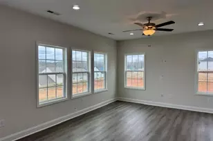 3707 Contimental Sq, Kernersville, NC 27284 - Photo 7