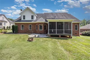 6623 Aspen Forest Ln, Walkertown, NC 27051 - Photo 5