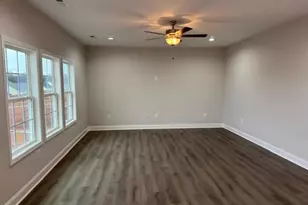 3725 Contimental Sq, Kernersville, NC 27284 - Photo 5