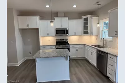 3725 Contimental Square #371, Kernersville, NC 27284 - Photo 5