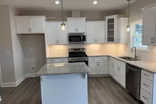 3725 Contimental Sq, Kernersville, NC 27284 - Photo 5