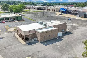 203B E Meadow Rd, Eden, NC 27288 - Photo 11