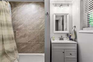 924 Balsam Dr, Newland, NC 28657 - Photo 25