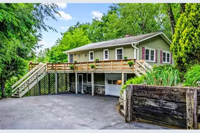 924 Balsam Drive, Newland, NC 28657 - Photo 3