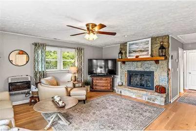 924 Balsam Drive, Newland, NC 28657 - Photo 9