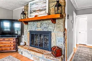 924 Balsam Dr, Newland, NC 28657 - Photo 13