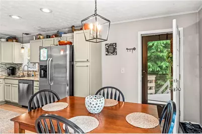 924 Balsam Drive, Newland, NC 28657 - Photo 17