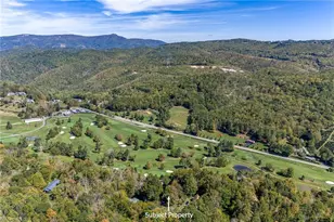 924 Balsam Dr, Newland, NC 28657 - Photo 43