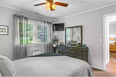 924 Balsam Drive, Newland, NC 28657 - Photo 27