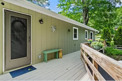 924 Balsam Drive, Newland, NC 28657 - Photo 37