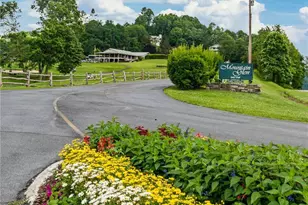 924 Balsam Dr, Newland, NC 28657 - Photo 45