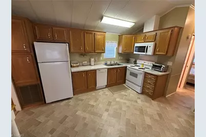 122 Maple Street, New London, NC 28127 - Photo 9