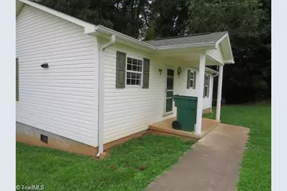 103 Shaw Street, Jonesville, NC 28642 - Photo 3