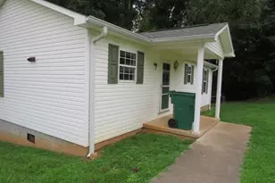 103 Shaw St, Jonesville, NC 28642 - Photo 3