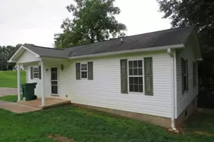 103 Shaw St, Jonesville, NC 28642 - Photo 1