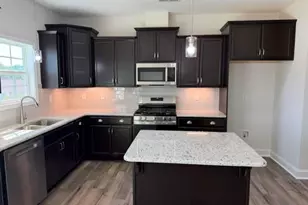3713 Contimental Sq, Kernersville, NC 27284 - Photo 3