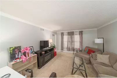 19 Edinborough Court, Greensboro, NC 27406 - Photo 5