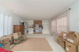 19 Edinborough Ct, Greensboro, NC 27406 - Photo 7