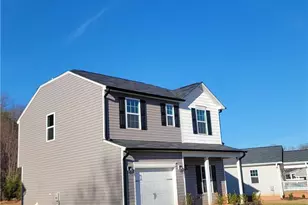 1023 Kapp St, Winston-Salem, NC 27105 - Photo 3