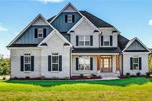 4011 Estate Dr, Lewisville, NC 27023 - Photo 3