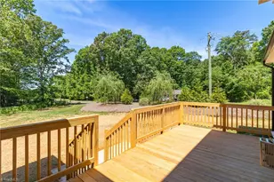 4011 Estate Dr, Lewisville, NC 27023 - Photo 37