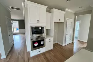 4011 Estate Dr, Lewisville, NC 27023 - Photo 7