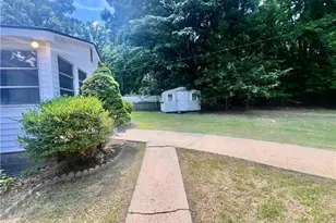 405 Saunders Dr, Asheboro, NC 27203 - Photo 5