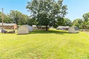 132 Circle Loop, Eden, NC 27288 - Photo 31