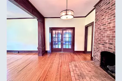 639 Elk Spur Street, Elkin, NC 28621 - Photo 5