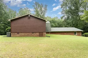 200 Englewood Trail, Mount Airy, NC 27030 - Photo 7