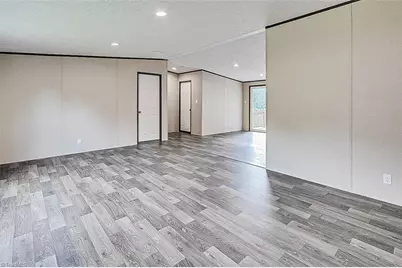 916 South Creek Court, Asheboro, NC 27205 - Photo 7