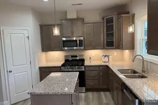 3719 Contimental Sq, Kernersville, NC 27284 - Photo 5