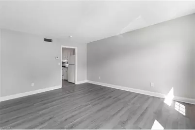 30 Forsyth Street, Thomasville, NC 27360 - Photo 3