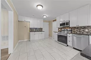 105 Forestdale Dr, Jamestown, NC 27282 - Photo 17