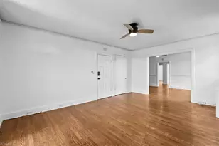 1013 N Elm St, Greensboro, NC 27401 - Photo 5