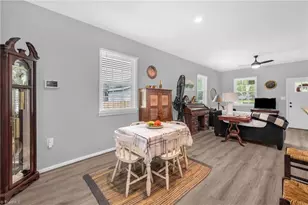 816 Barnes St, Reidsville, NC 27320 - Photo 9