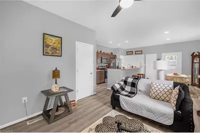 816 Barnes Street, Reidsville, NC 27320 - Photo 7