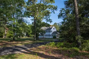 132 W Moore St, Candor, NC 27229 - Photo 3