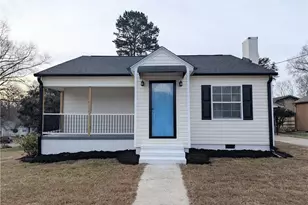 615 Midland Ave, Thomasville, NC 27360 - Photo 1