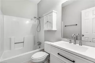 326 Meadows Cir, Winston-Salem, NC 27104 - Photo 15