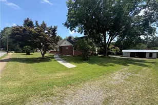 315 W Main St, Boonville, NC 27011 - Photo 5