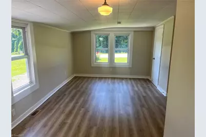 2053 US Highway 158 W, Reidsville, NC 27320 - Photo 19